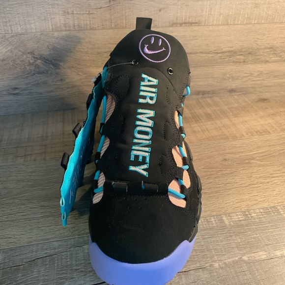 Air More Money ‘Have a Nike Day’ - Picture 6 of 7